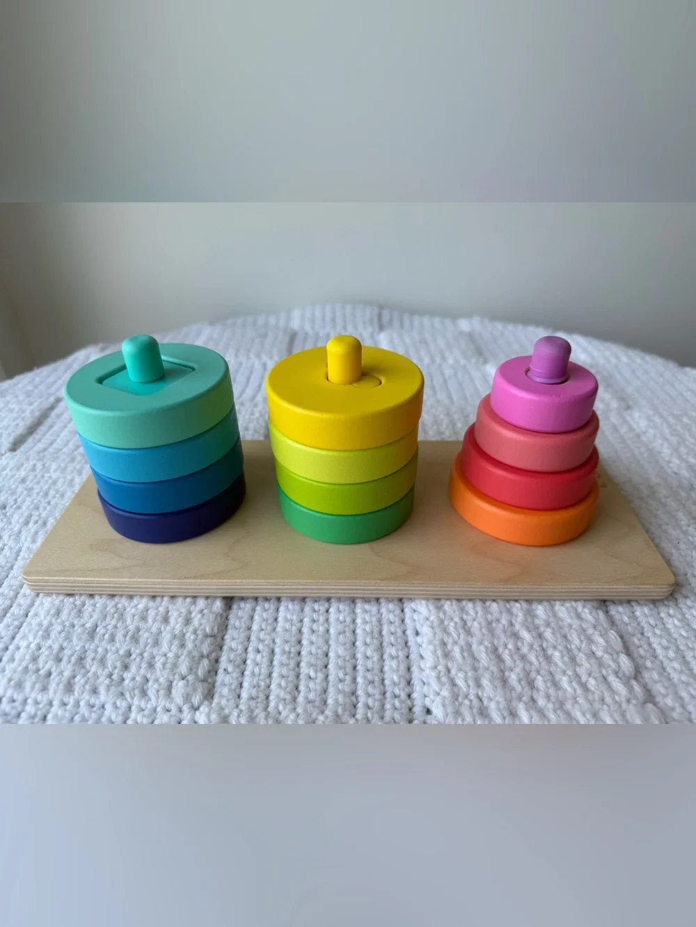 Lovevery Twist & Pivot Pattern Puzzle